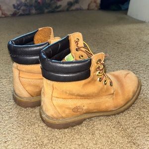Timberland boots. Women’s 7.5 size. Color tan
